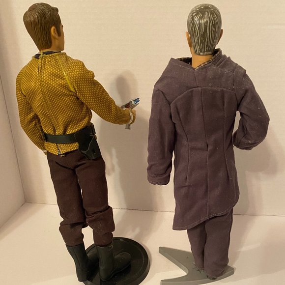 Star Trek 2009  Captain Kirk And Mr. Spock Figurine - Picture 4 of 8